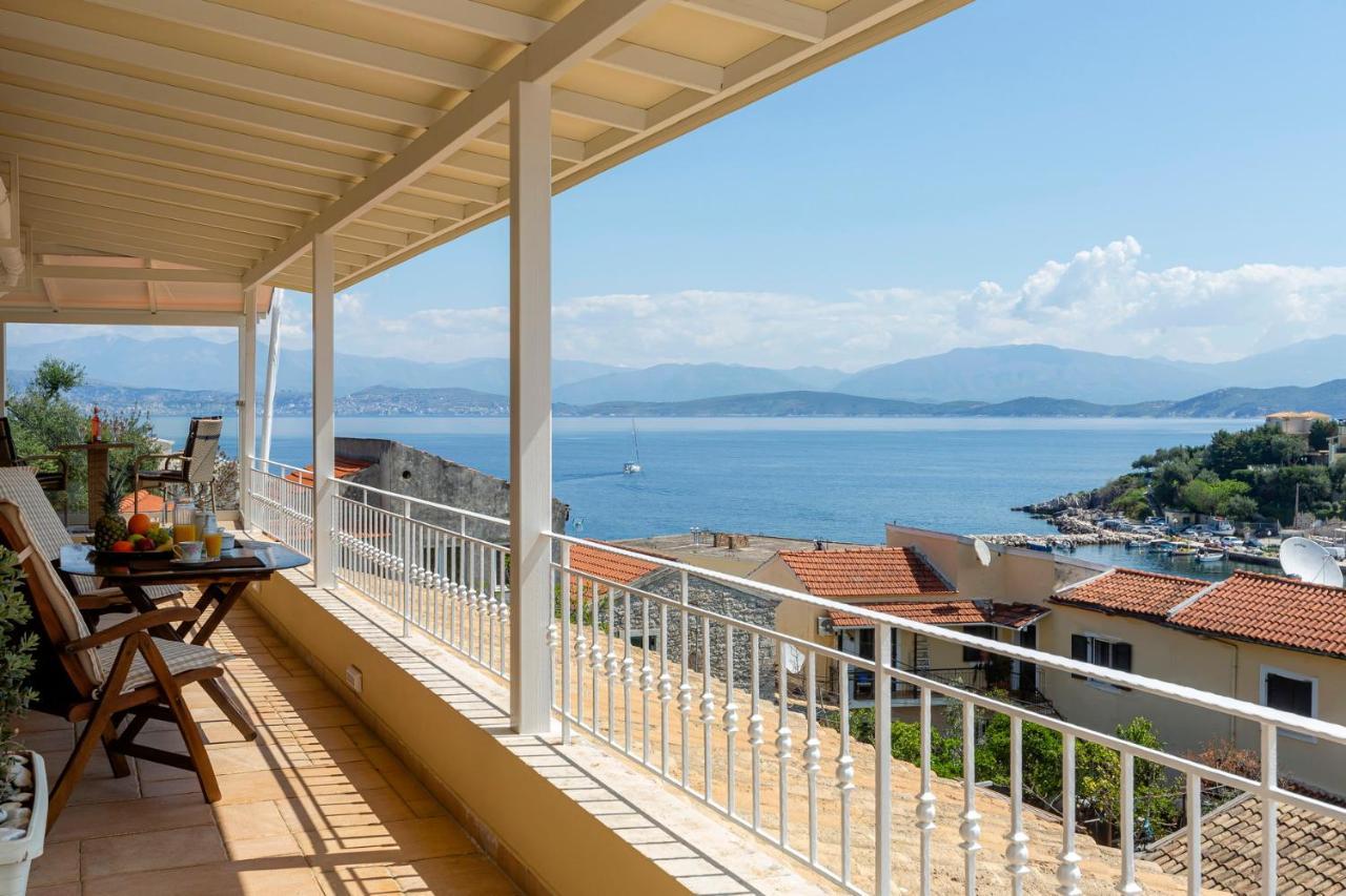 Solaris Methea- Luxury Central Villa By The Castle Kassiopi Exterior photo